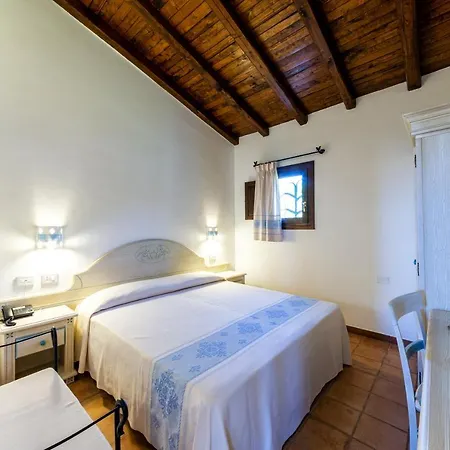 Costa Caddu ホテル