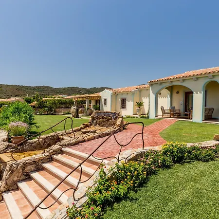 Costa Caddu ホテル 3*