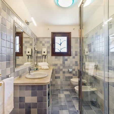 Costa Caddu ホテル 3*