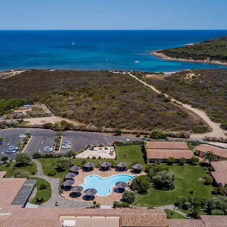 Costa Caddu ホテル 3*