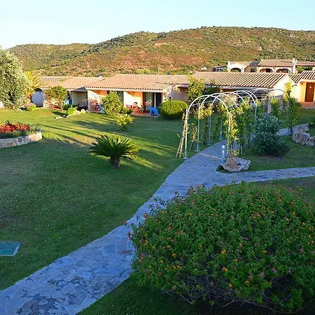 Costa Caddu 3*