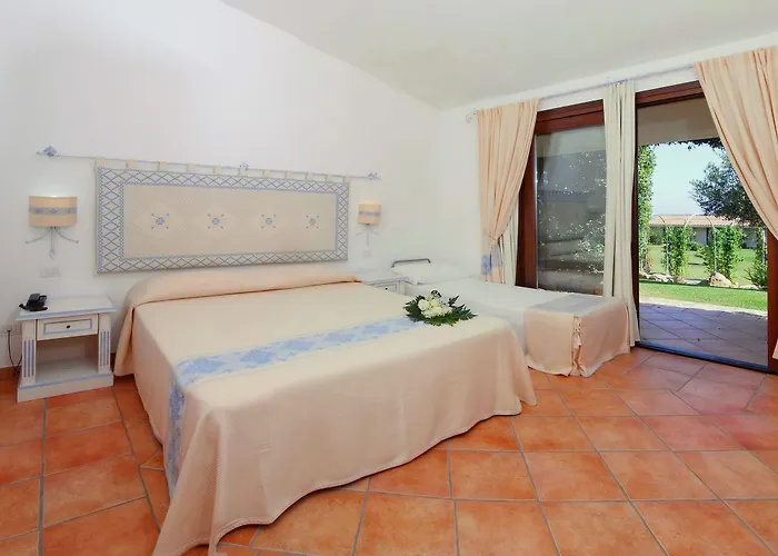 Hotel Costa Caddu 3*