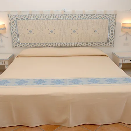 Costa Caddu 3*
