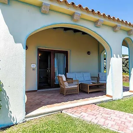 Costa Caddu Szálloda 3*