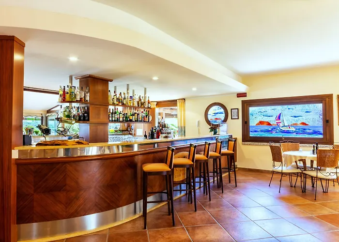 Hotel Costa Caddu 3*